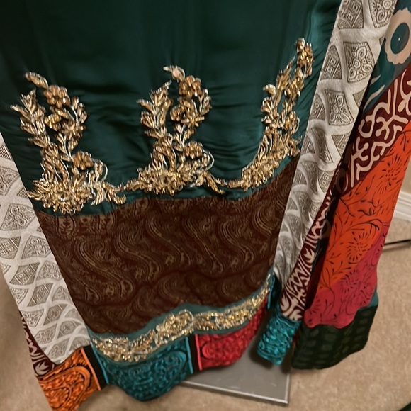 Beautiful shalwar Kameez - Picture 6 of 6